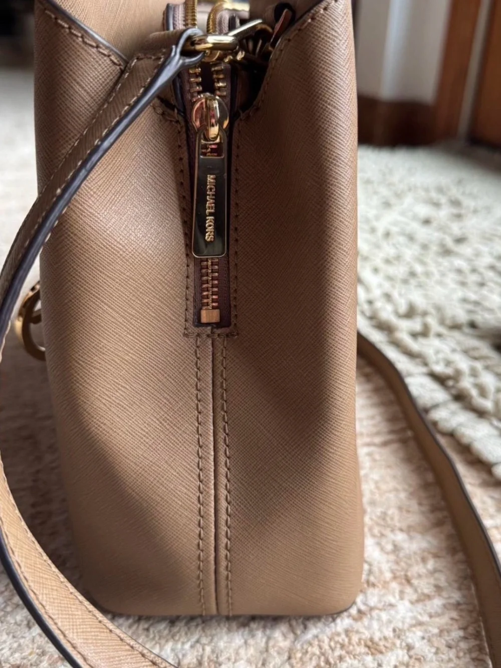 Michael Kors structured michael